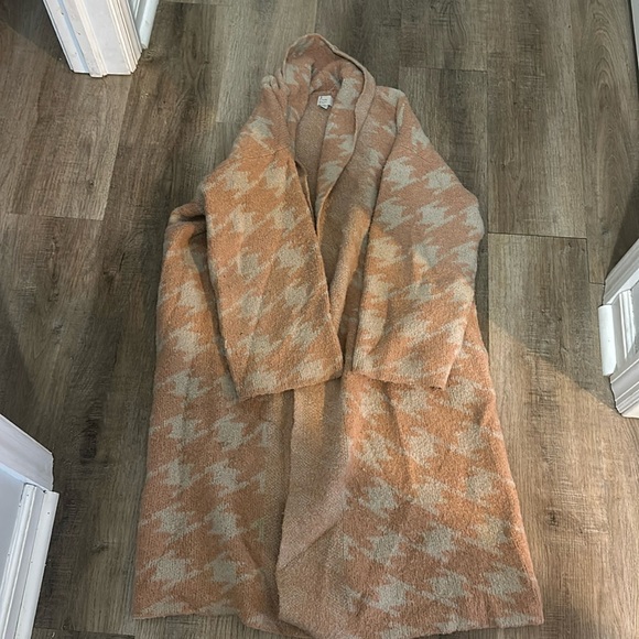 A new day cardigan - Picture 1 of 6